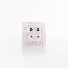 حلق طبي ستيوديكس نينا سيلفر.